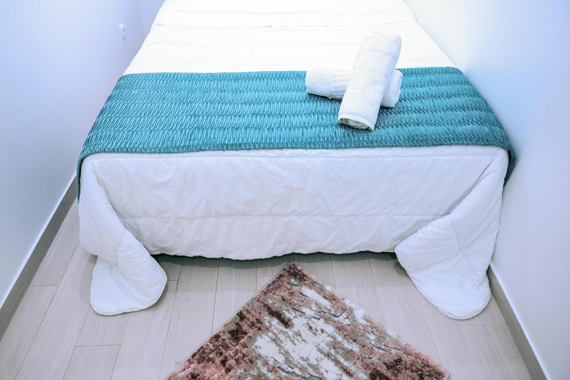 Dina Beach House Nazare Bagian luar foto