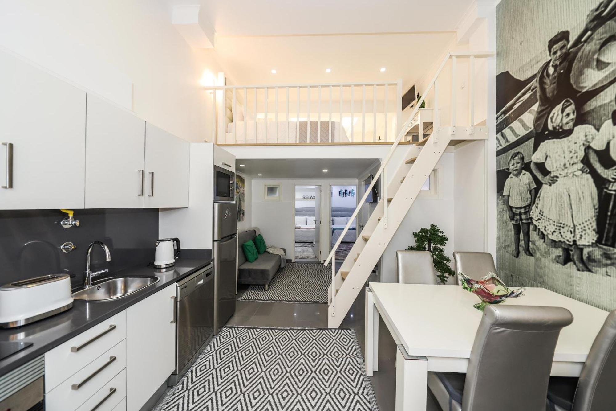 Dina Beach House Nazare Bagian luar foto